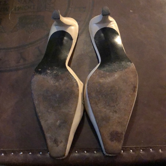 Shoes - Picture 4 of 4